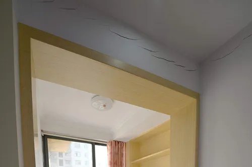 墙面裂缝如何处理