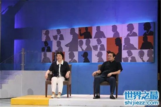 梁宏达事件始末，他竟然质疑雷锋同志？ 