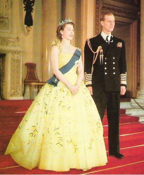 世界上最美的婚纱  让您成为世上最靓的新娘