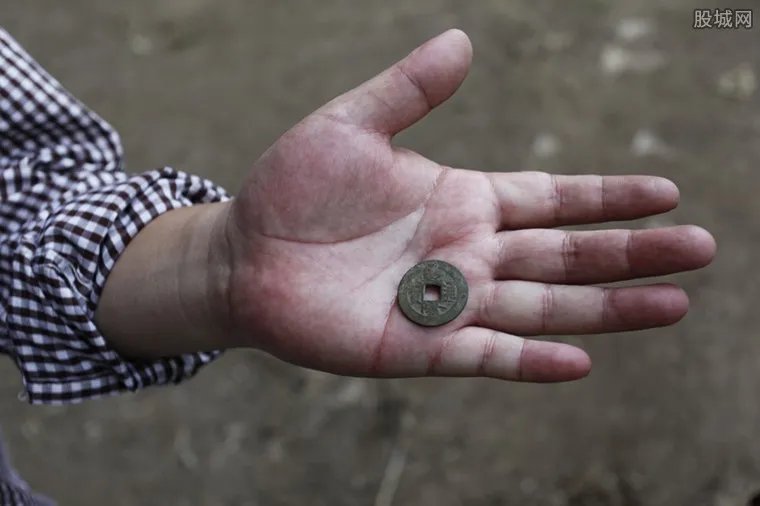 汉代五铢钱值多少钱 汉代五铢钱收藏价值大吗?
