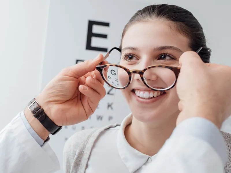 激光治疗近视的危害