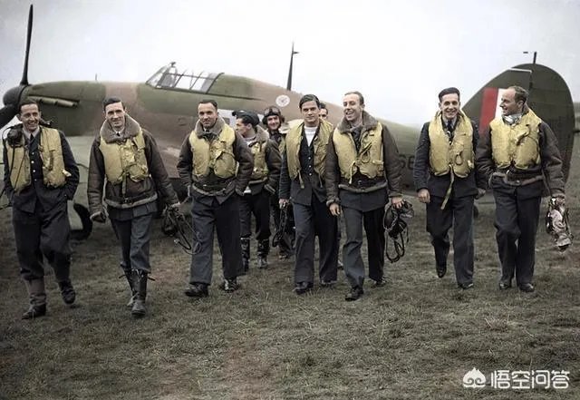 二战初期德国空军那么强大，为什么不列颠空战却输给了英国？