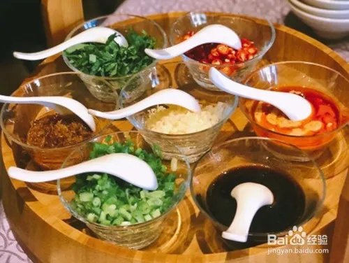 粥火锅有什么必点的搭配？