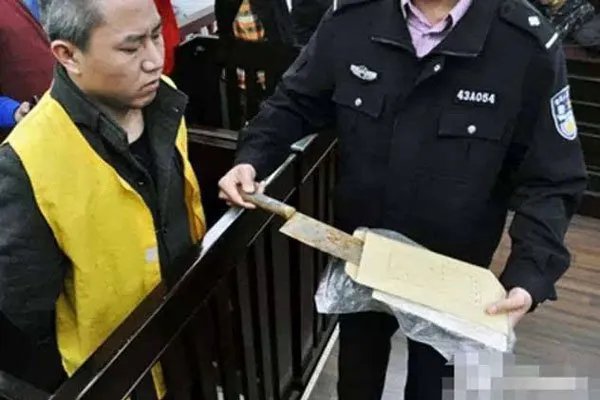 HelloKitty藏尸案详情 血淋淋的深陷地狱实例