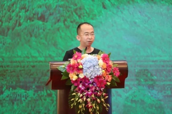 巨兴茂的老婆个人资料