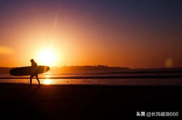 海南旅游业这几年有什么让你觉得进步的地方?