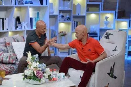 杜玉明和计春华对比照:杜玉明年轻时的照片(图)