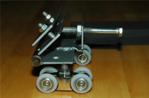 移门滑轮买什么材质好 如何选择移门滑轮