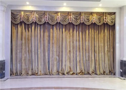 伸缩窗帘杆怎么安装