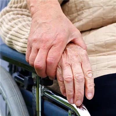 老年人腿疼怎么回事?