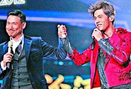 理性讨论一下，周杰伦和张学友的唱功谁更厉害？