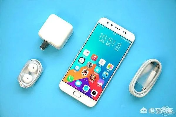 目前待机时间最长的是哪款手机？