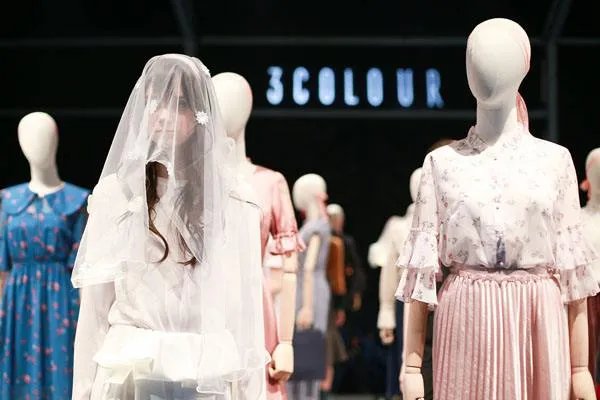 三彩女装是什么品牌 三彩女装怎么样