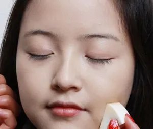 怎样变身昕薇圣诞妆容