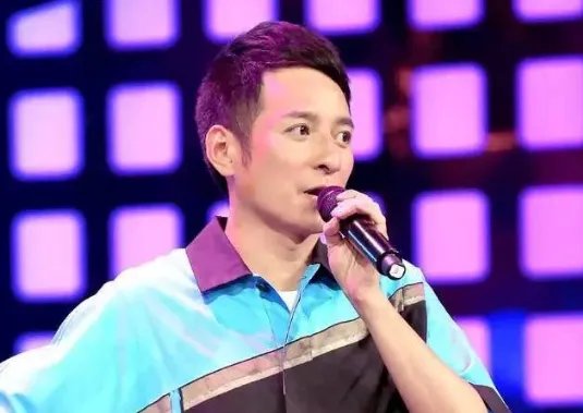 李维嘉代言茶饮“翻车”,被说成是“失德”艺人,你认为他到底冤不冤呢?