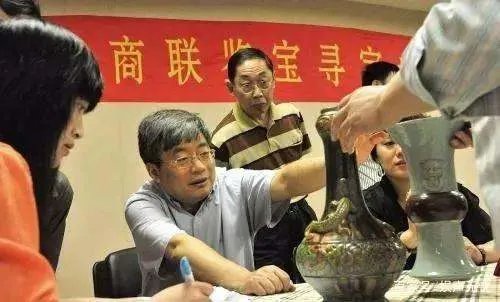 那个冒牌鉴宝专家刘岩，曾17万“骗”来的画卖8700万，现在如何了？