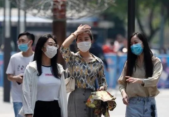 北方多地气温破40度，如何预防高温？