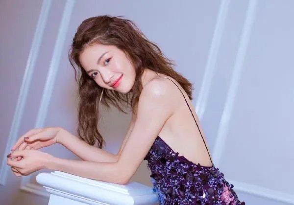 李现和钟楚曦怎么认识的