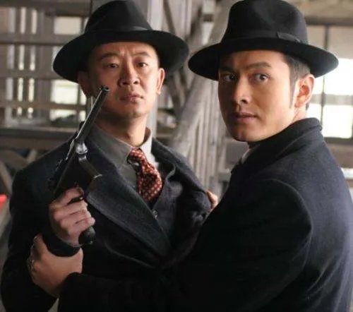 新上海滩的主要剧情是什么?