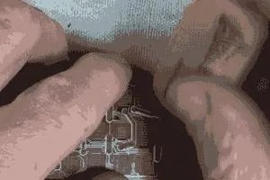 解决遥控器按键不灵的小窍门？