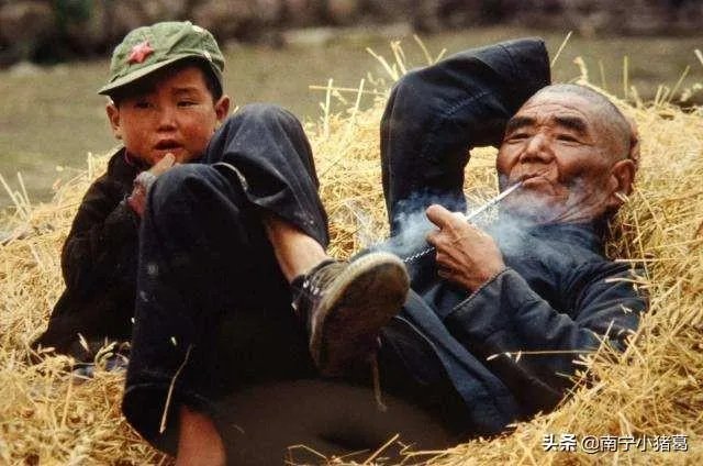 你对央视《致富经》栏目怎么看？