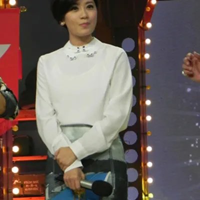 天天向上贾静雯图片欣赏 毫不吝啬大秀演技