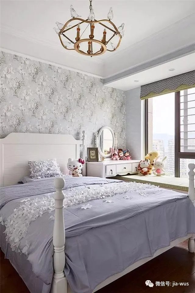 卧室梳妆台应该怎么放?这几点告诉你
