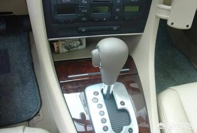 熟人的08款奥迪a4,车况很好,三万值得入手吗?