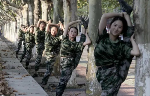 适合女生的军校最低分