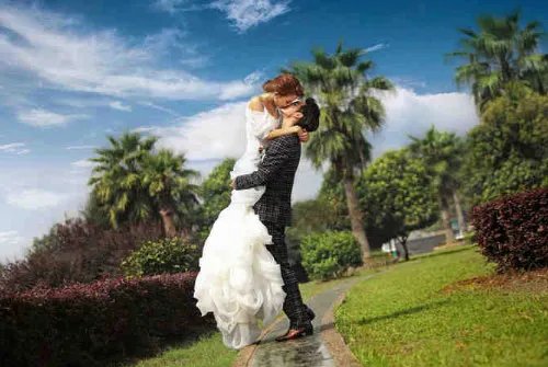 接亲的人穿什么衣服 迎亲的人穿衣有什么讲究