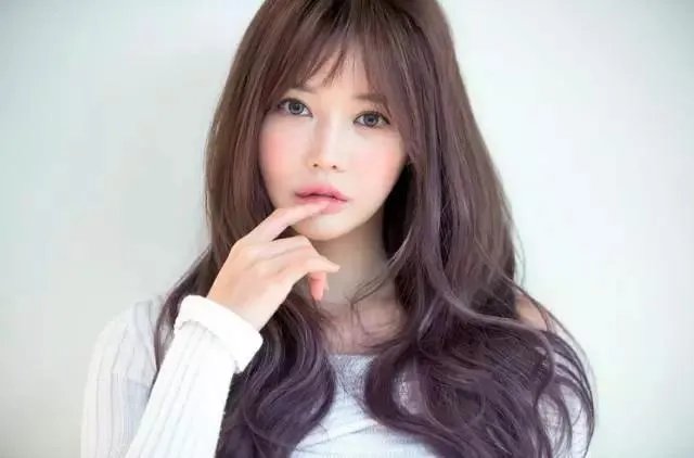 自来卷适合什么样的发型？