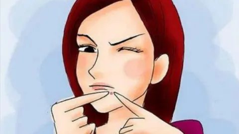 嘴角长痘什么原因