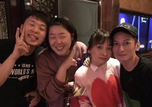 杜海涛姐姐的样子曝光对比，杜海涛餐厅叫什么名字