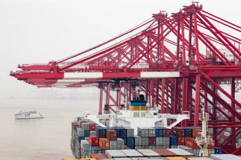 出口商检报关如何进行