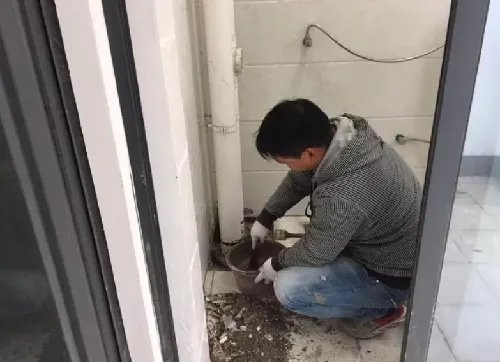 维修卫生间漏水多少钱