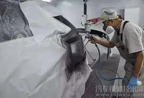 汽车喷漆工怎么样  汽车喷漆工好做吗
