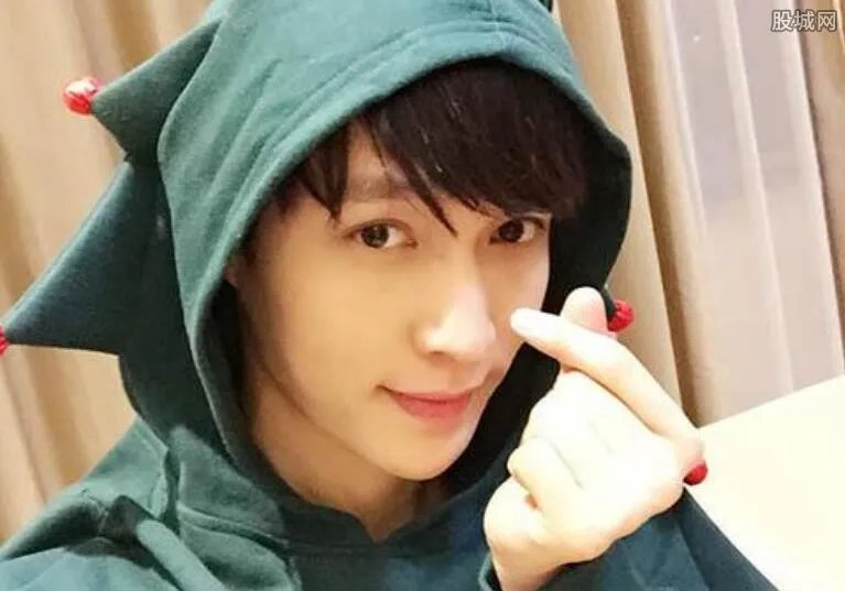 极限挑战导演骂张艺兴原因 孙红雷表示很担心张艺兴