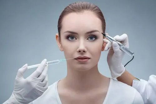 女子纹眉成熊猫眼，女生整形前都不考虑风险么？