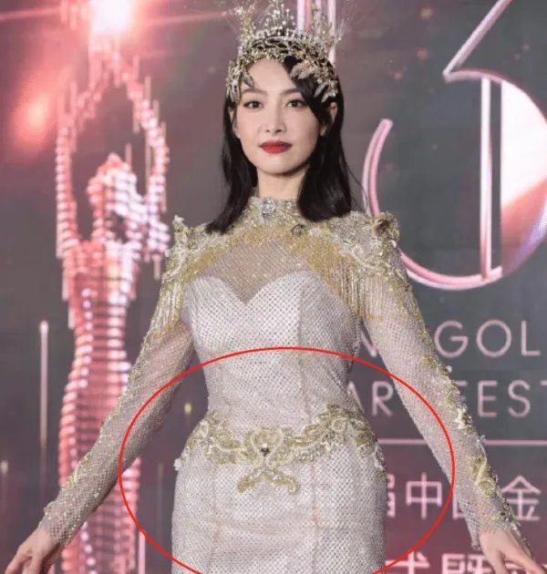 宋茜穿礼服显胖，晒泳装照回应，身材真实吗？