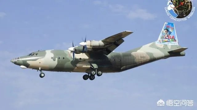 委内瑞拉正在进行军演，它的三军部队各有哪些主打军事装备？