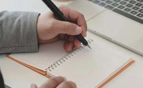 以关爱为话题的作文