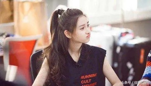 你们觉得小迪更美还是baby更美？