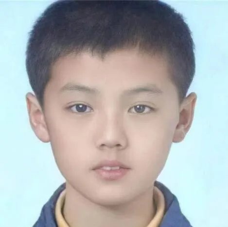 鹿晗出道前旧照是怎么回事 鹿晗出道前旧照曝光