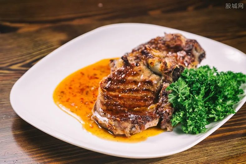 浙江牛排连锁餐厅吃出活蛆 市监局作出最新回应