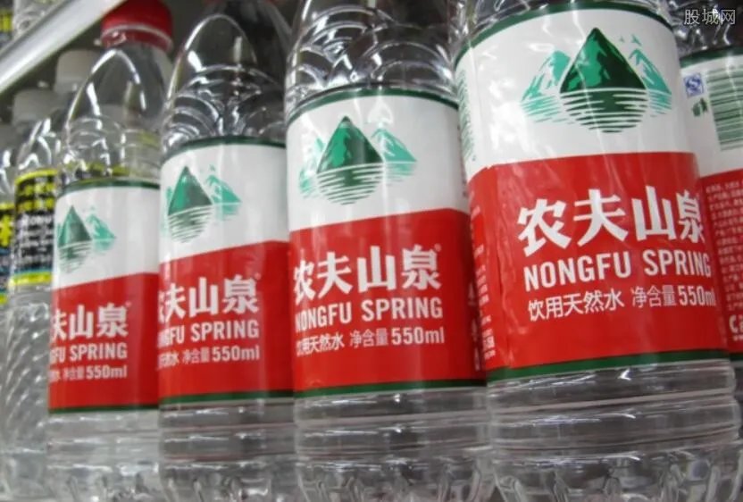 农夫山泉与京华时报激辩 “真相”到底是什么？