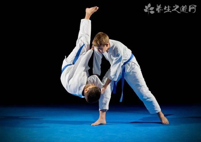 传统武术怎么去练