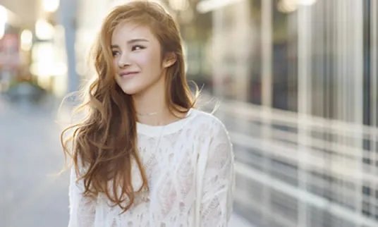 预谋歌词完整版全文：歌曲预谋原唱许佳慧资料简介