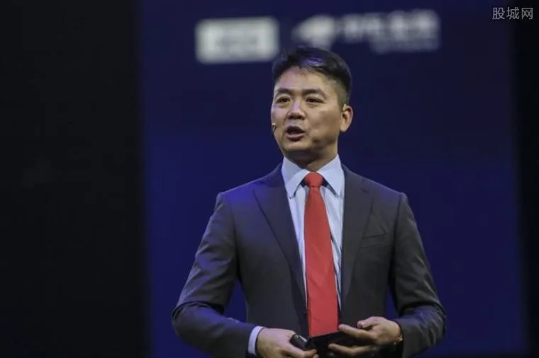 龚小京背景吓死人 龚小京刘强东离婚原因揭秘