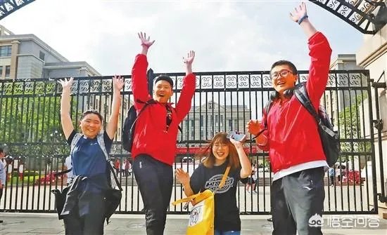 大家预计一下，2019年云南理科一本线会是多少？