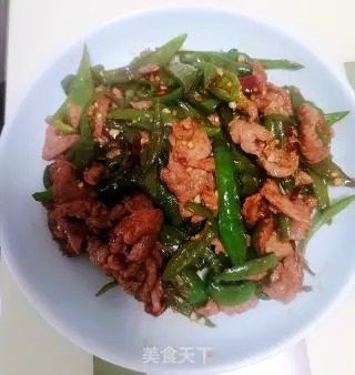 辣椒炒羊肉